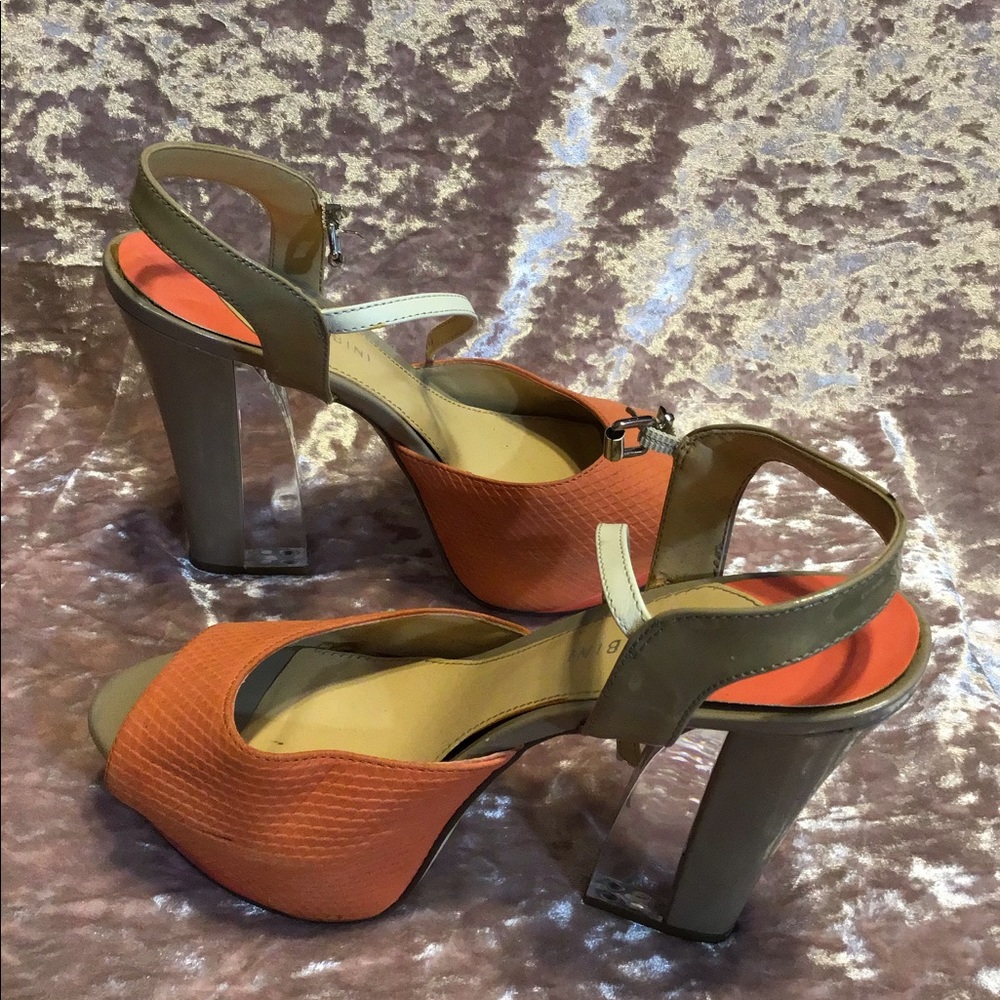 Gianni Bini Peep Toe Platforms w/Clear Hee…